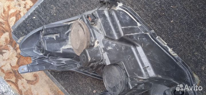 Opel astra h фара правая левая