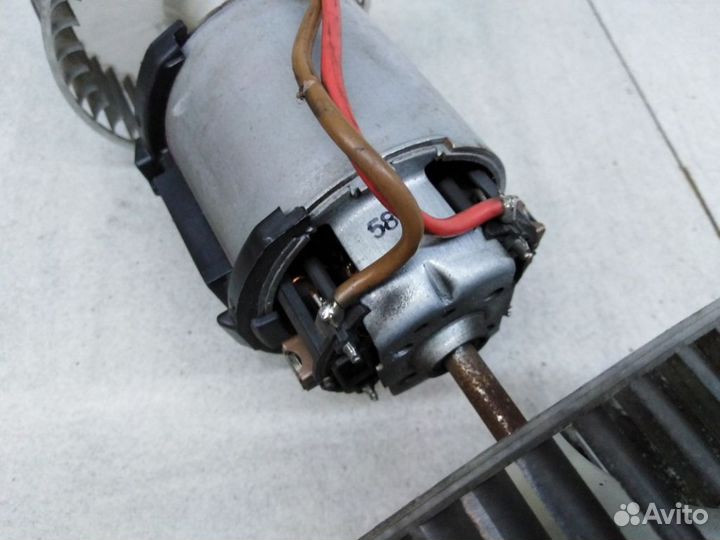 Моторчик печки Мерседес