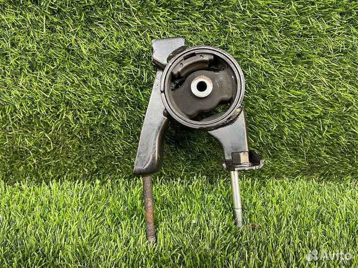 Подушка двигателя задняя Toyota Sienta NCP81 1nzfe