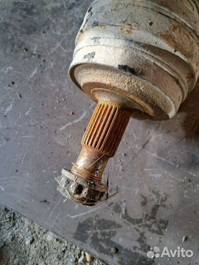 Привод задний Mercedes W140