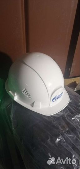 Каска защитная