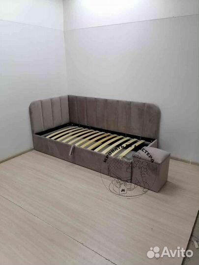 Кровать угловая детская