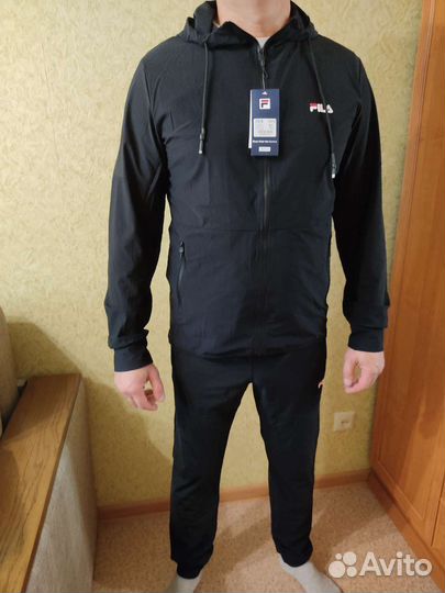 Спортивный мужской костюм новый