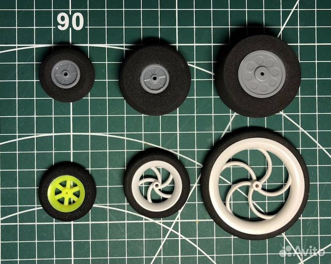 Колёса и стойки шасси для моделей самолётов