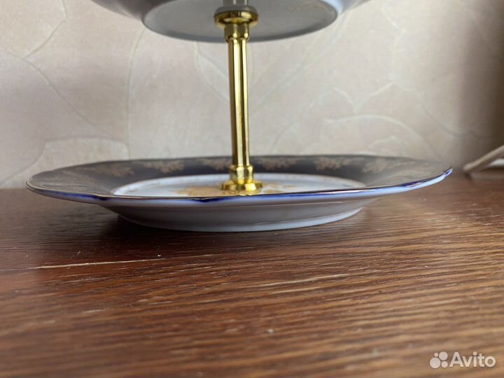 Этажерка трехъярусная