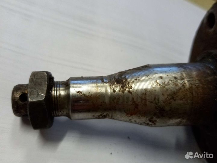 Цапфа задней ступицы Audi 100 C4 A6