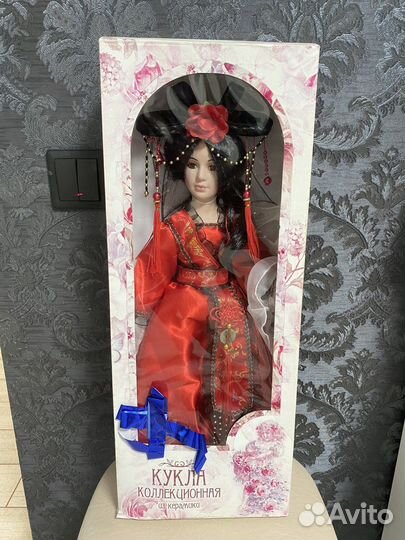 Коллекционная кукла 