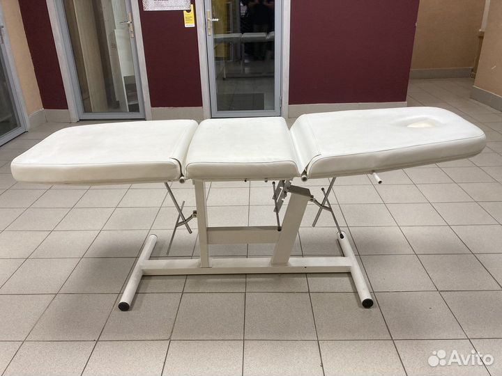 Кушетка для наращивания ресниц/педикюра