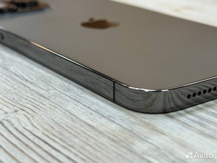 iPhone 13 Pro Max, 256 ГБ