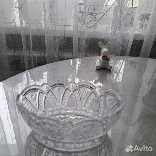 Ваза хрустальная