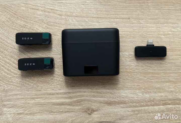 Микрофон петличка для айфона беспроводной