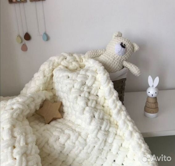 Плед детский вязаный