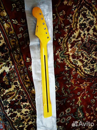 Гриф для электрогитары