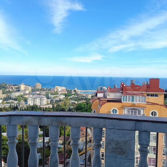 2-к. квартира, 60 м², 9/12 эт.