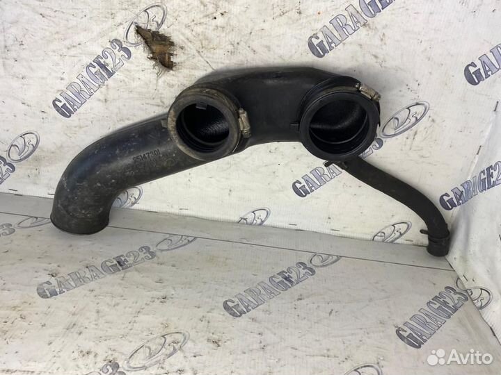 Патрубок воздушного фильтра Opel Sintra 25147301