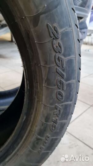 Pirelli P Zero 235/50 R19 99W