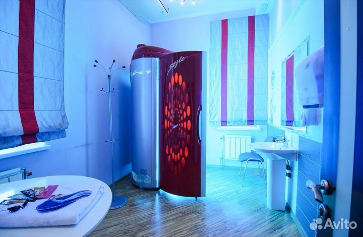 Администратор в студию солярия