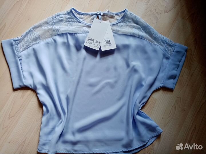 Блузка новая школьная 146-152