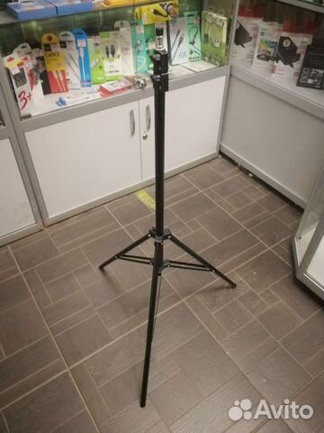 Штатив трипод студийный (70-210 см)