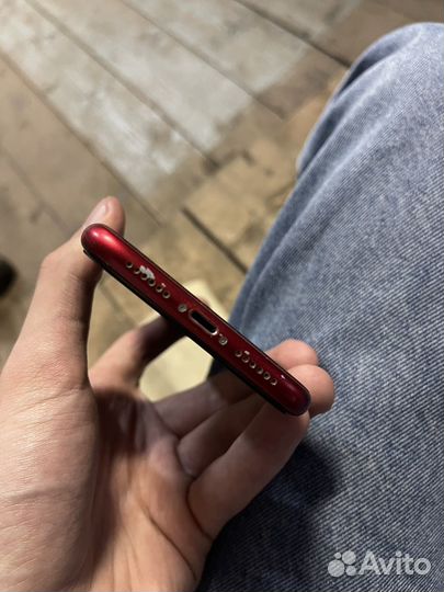iPhone Xr, 64 ГБ