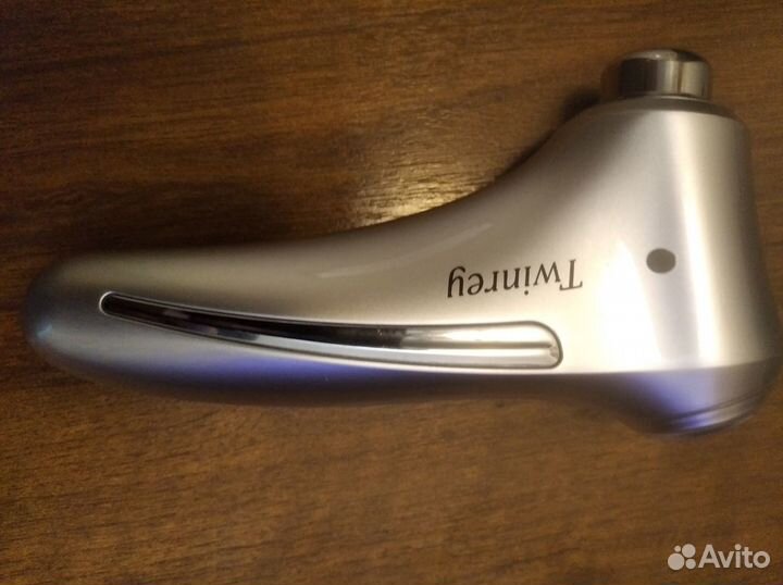 Аппарат для ухода за кожей лица 