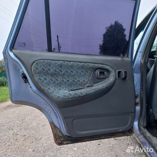 Передний и задний Дверы нексия