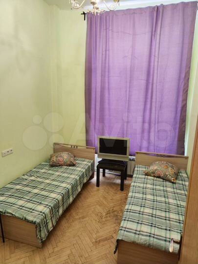 Комната 15 м² в 5-к., 3/7 эт.