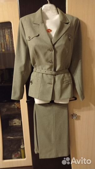 Брючный костюм женский 48