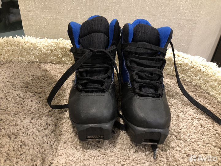 Лыжные ботинки размер 34