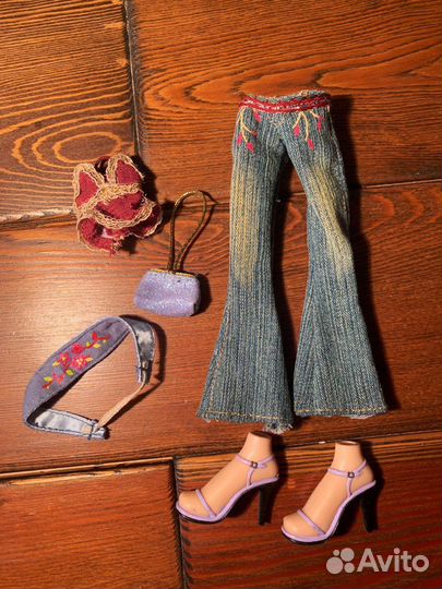 Bratz Fashion Pack комплекты одежды