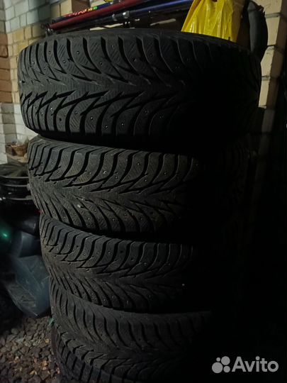 Yokohama Ice Guard Stud IG35 205/60 R16 96T