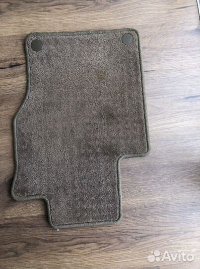 Автомобильные коврики Мерседес