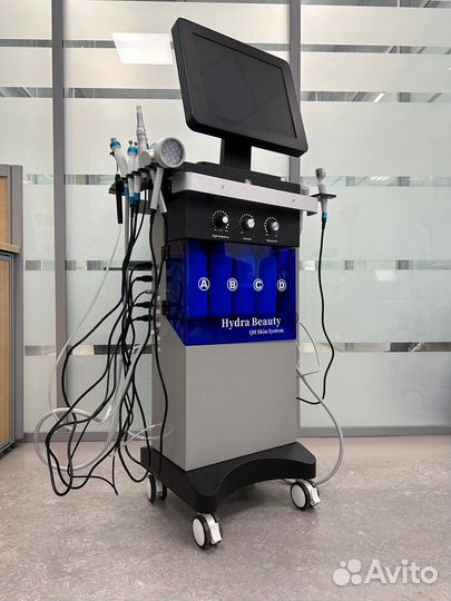 Аппарат для гидропилинга Hydra Beauty 12 в 1