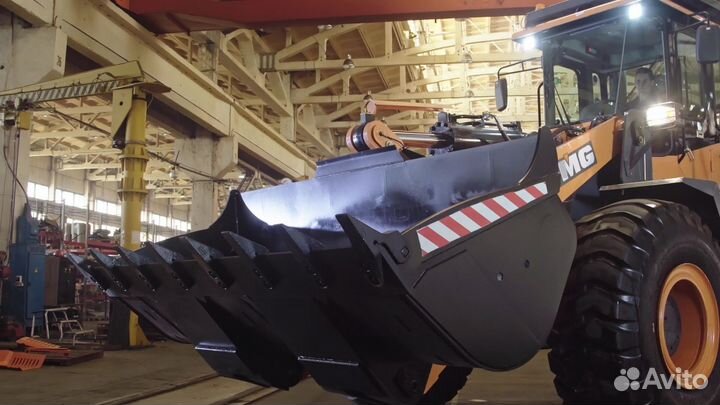 Фронтальный погрузчик UMG WL50, 2024