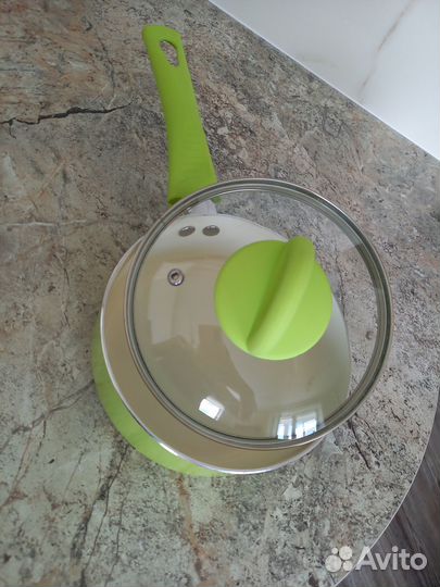 Продаю Ковшик 1 л Новый