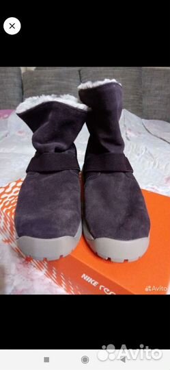 Nike оригинал 38,5