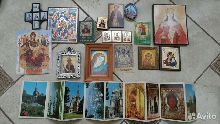 Иконы и др. церковные принадлежности