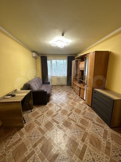 2-к. квартира, 54,3 м², 3/5 эт.