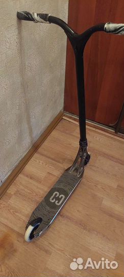 Трюковой самокат кастом парк