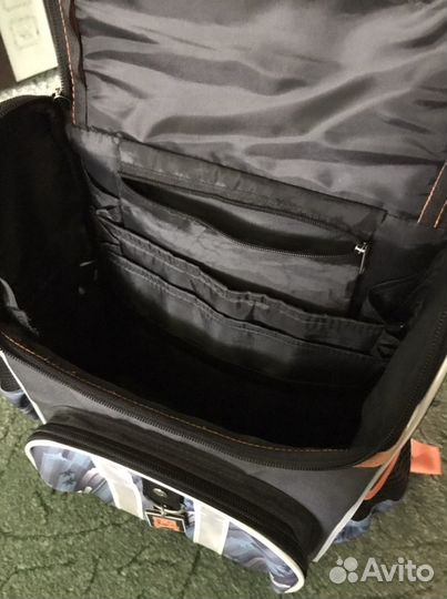 Рюкзак школьшый