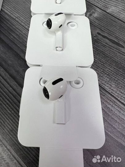 Новые Airpods Pro левый/правый оригинал