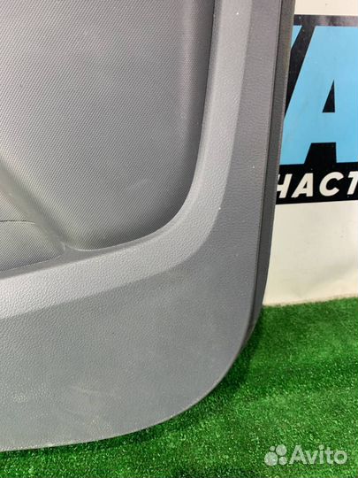 Обшивка двери задней правой Ford Ranger 4 T6.2