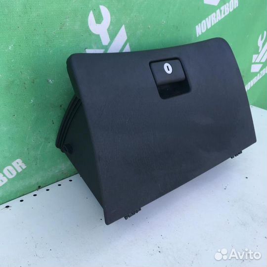 Бардачок Тойота Королла Е120