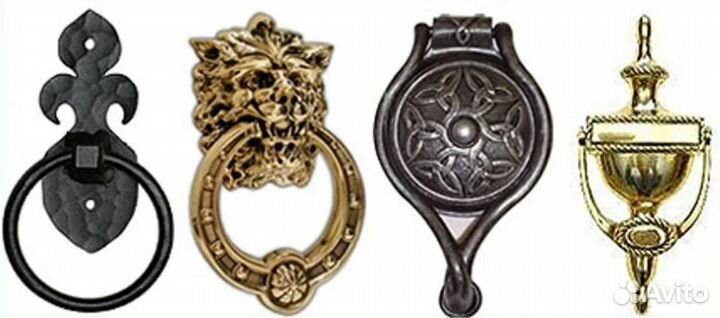 Парадная металлическая дверь с окном