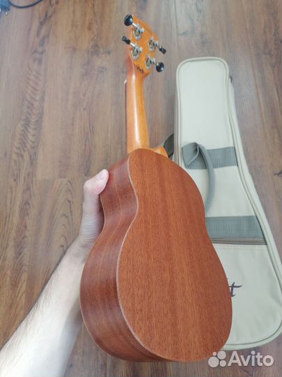 Укулеле flight nus 310