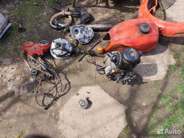 Мотоцикл Днепр по частям