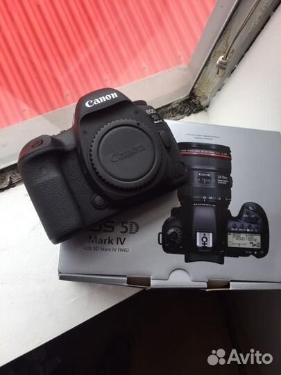 Фотоаппарат canon 5D mark IV body