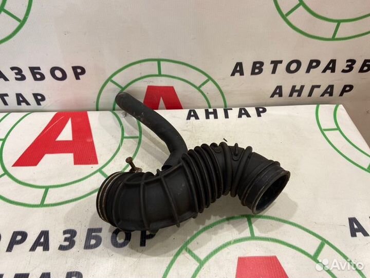 Гофра воздушного фильтра Toyota Avensis T25 1zzfe