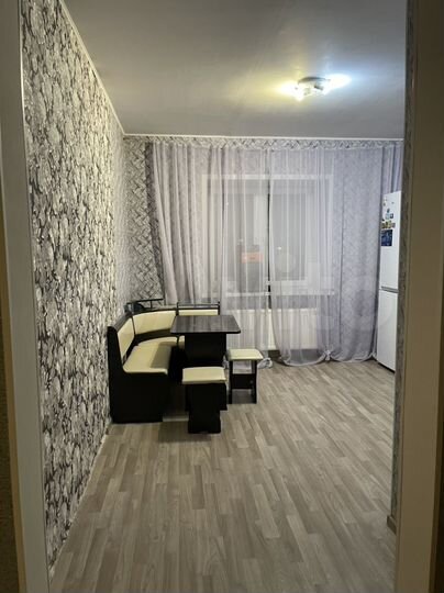 2-к. квартира, 62 м², 2/12 эт.