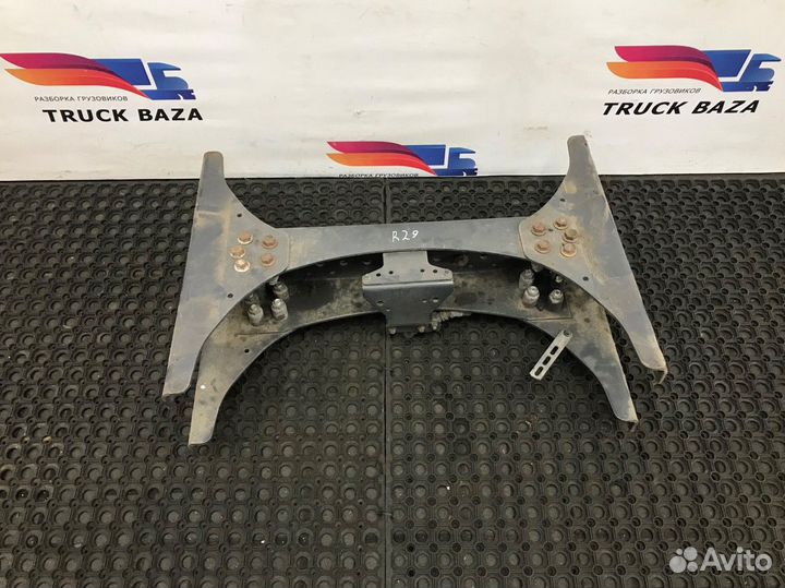 Траверса рамы поперечная Renault T